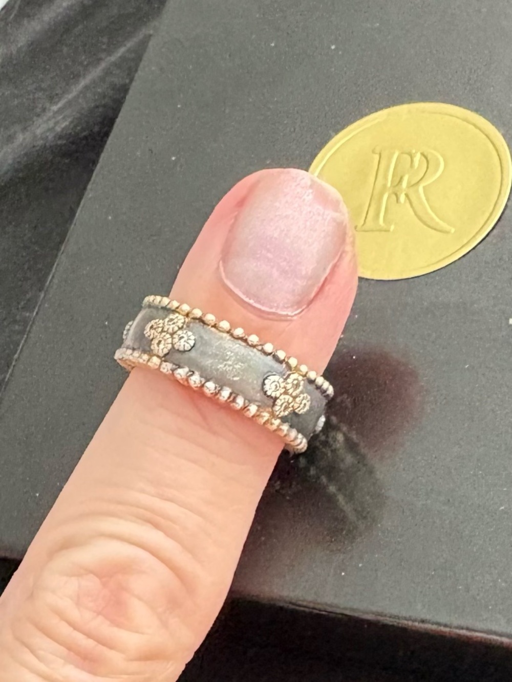 Freida Rothman Signature Clover Black and Gold Ring. Size 5 3/4